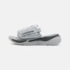 Lacoste Aceslide 223 CiabattineLight Grey Uomo Scarpe Aperte LA212G019-C11 -Birkenstock Italia 01dba9bb3ada44d88c5052b0334e685c