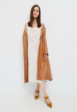 DecolletéOrange Donna Scarpe Con Tacco CEK11B01A-H11 -Birkenstock Italia 250f380c6b4d46f1a5cdac02fcc9f8fb