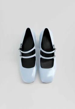 BERSHKA Mary Jane Block HeelDecolletéLight Blue Donna Scarpe Con Tacco BEJ11B02L-K11 -Birkenstock Italia 4523fe23d8e24303a13bba433ef6fb11