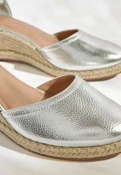 Next Forever Comfort Closed Regular Wide FitZeppeSilver Donna Scarpe Con Tacco NX311B09L-D11 -Birkenstock Italia 4d0e0701eed346a6abd16afcd6656aad