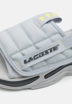 Lacoste Aceslide 223 CiabattineLight Grey Uomo Scarpe Aperte LA212G019-C11 13 Lacoste Aceslide 223 CiabattineLight Grey Uomo Scarpe Aperte LA212G019-C11 -Birkenstock Italia 5e2f3547d10c4bda90c4425794c392a6
