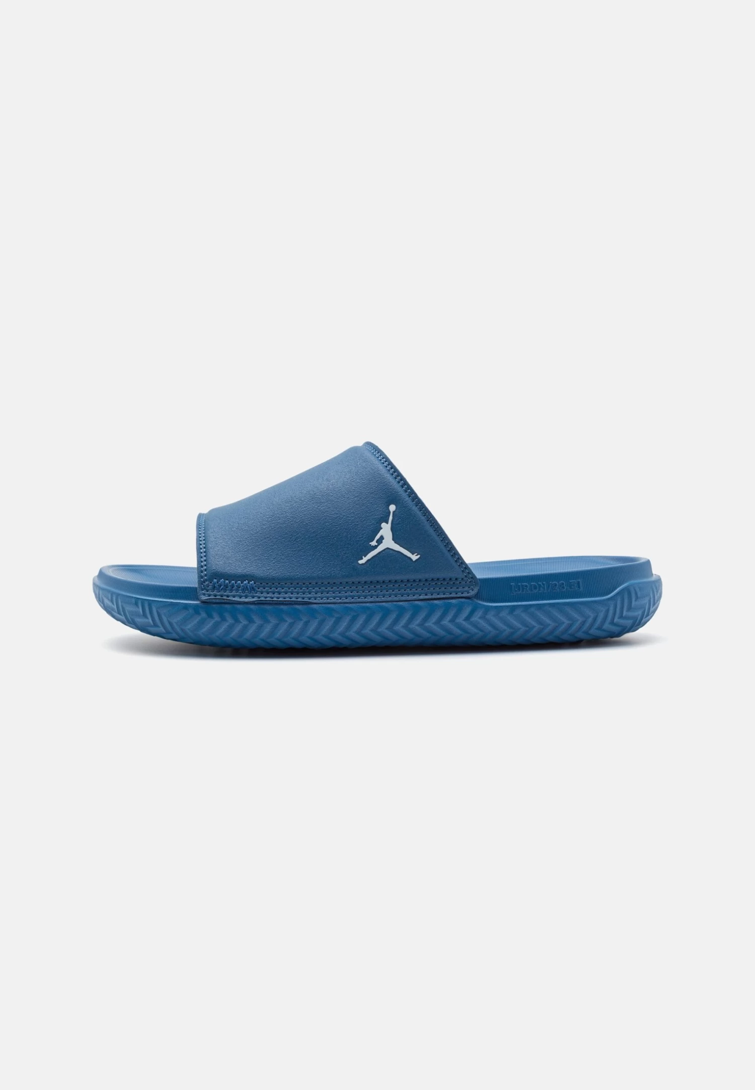 Jordan Play SlideCiabatte Da MareTrue Blue/White Uomo Scarpe Aperte JOC12G004-K11 3 Jordan Play SlideCiabatte Da MareTrue Blue/White Uomo Scarpe Aperte JOC12G004-K11