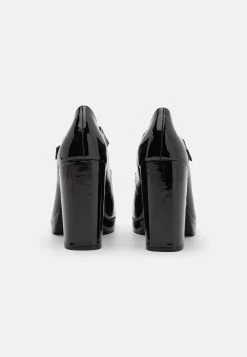 Madden Girl UltrraScarpe Con PlateauBlack Donna Scarpe Con Tacco MAJ11B00K-Q11 -Birkenstock Italia 6e14163b2a8a4ff2aacad151d5d835c0