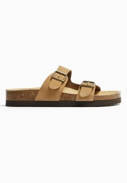 BERSHKA With Buckles 12702260 - Ciabattine - Camel 13 BERSHKA With Buckles 12702260 - Ciabattine - Camel -Birkenstock Italia 7194d6621c104c199aeda6ef45e4533f