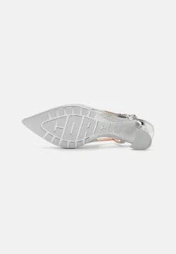 Coach Nikola Metallic Hybrid SlingbackDecolletéSilver Donna Scarpe Con Tacco COH11B00H-D11 12 Coach Nikola Metallic Hybrid SlingbackDecolletéSilver Donna Scarpe Con Tacco COH11B00H-D11 -Birkenstock Italia bee6298445db41c28c29934b1d226414