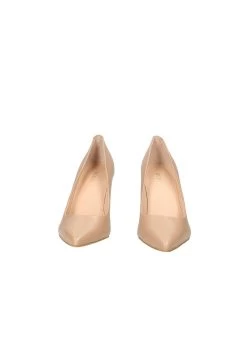 Guess PieraDecolletéBeige Donna Scarpe Con Tacco GU111B0MK-B11 -Birkenstock Italia e72ee82b31ae4cd7814d154e04f2c7b7