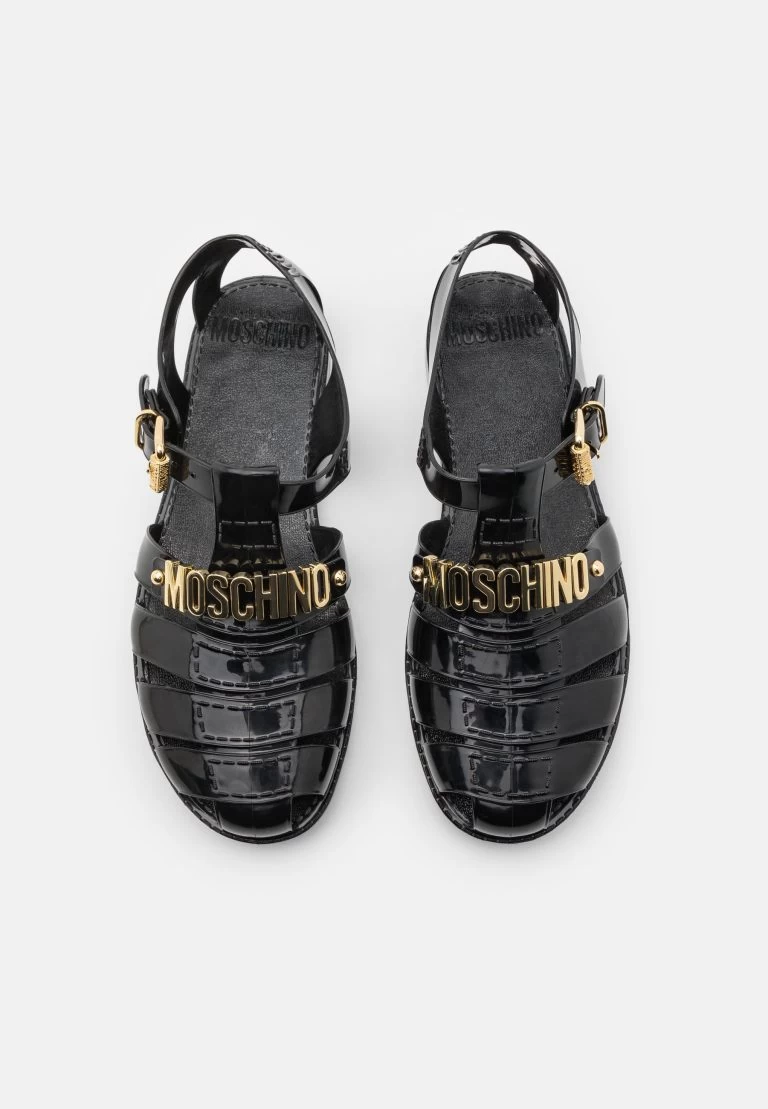 Birkenstock Italia -Birkenstock Italia 62953798dd3a4cad99f2d4f5911f22a9 768x1109 1